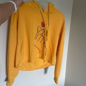 Cropped Hoodie (with finger design)